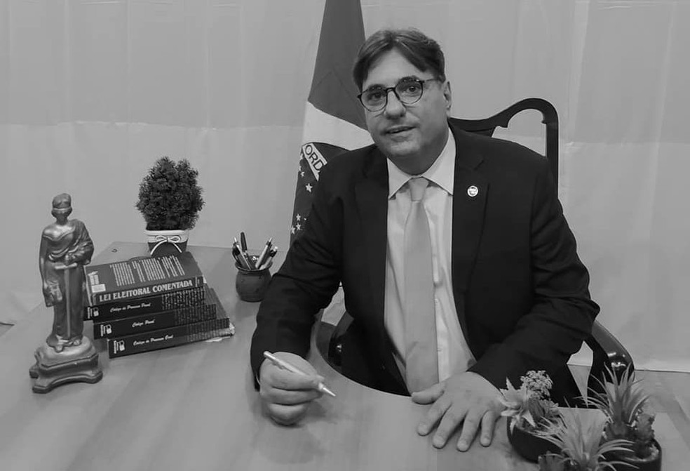 Câmara homenageia ex-vereador José Roberto Ciminelli